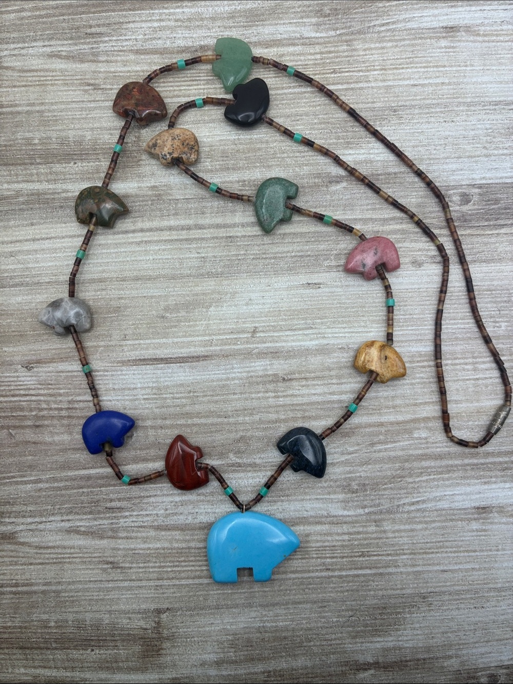 Vintage Zuni Bear Fetish Multi-Color Stone Necklace
